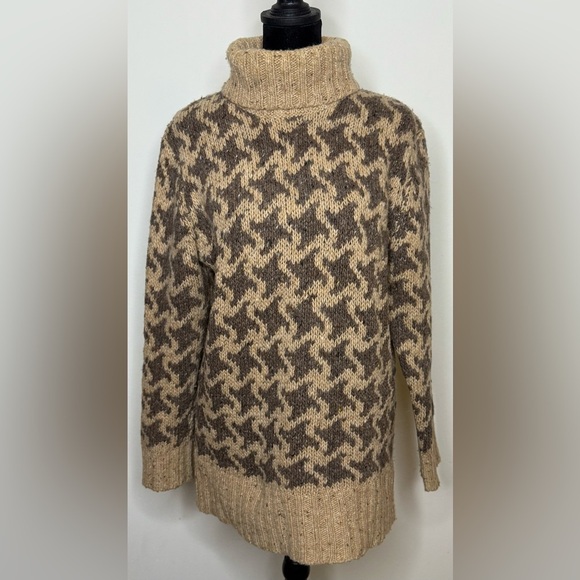 Nordic design wool blend turtleneck fisherman sweater split hem size medium EUC - Picture 2 of 7